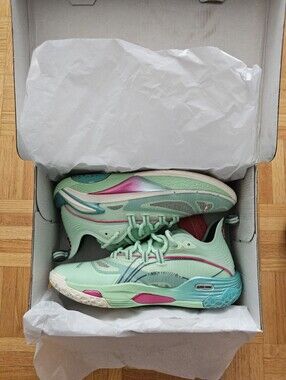 Li Ning Basketball shoes